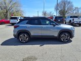 Used 2025 Chevrolet TrailBlazer RS w/ Convenience Package image 2