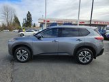 Used 2021 Nissan Rogue SV image 2