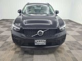 Used 2023 Volvo XC40 B5 Plus w/ Driver Assist Package image 6