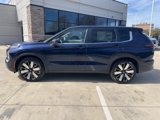New 2025 Mitsubishi Outlander SE image 4