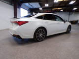 Used 2019 Toyota Avalon XLE image 5