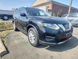 Used 2018 Nissan Rogue SV w/ Premium Package image 3