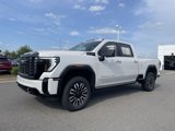 New 2025 GMC Sierra 2500 Denali Ultimate image 3
