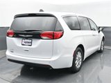New 2025 Chrysler Voyager LX image 5