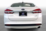 Used 2017 Ford Fusion SE w/ Fusion SE Technology Package image 4