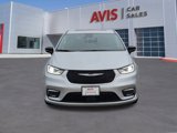 Used 2024 Chrysler Pacifica Limited image 2