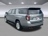 Used 2023 Chevrolet Suburban Premier image 5