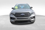 Certified 2022 Ford Explorer XLT image 2