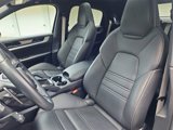 Certified 2024 Porsche Cayenne S image 5