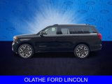 New 2025 Ford Expedition Platinum image 2
