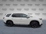 New 2025 Honda Pilot EX-L image 3