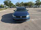 Used 2017 Volkswagen Jetta SE image 2