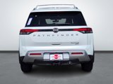 New 2025 Nissan Pathfinder Platinum image 4