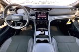 New 2025 Jeep Grand Cherokee L Altitude image 5