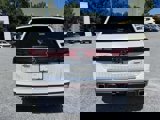 New 2026 Volkswagen Atlas Peak Edition image 4