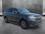 Used 2023 Ford Expedition XLT image 3