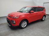 Used 2020 Kia Soul S image 2