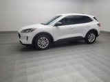 Used 2022 Ford Escape SE image 2