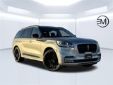Used 2023 Lincoln Aviator Reserve w/ Equipment Group 201A image 4