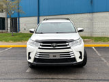 Used 2019 Toyota Highlander LE image 2