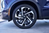 New 2025 Mitsubishi Outlander SE image 3
