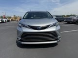 New 2025 Toyota Sienna XLE image 2