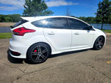 Used 2017 Ford Focus ST image 5