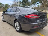 Used 2020 Ford Fusion SE image 4