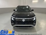 New 2026 Volkswagen Atlas Peak Edition image 3