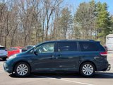 Used 2011 Toyota Sienna LE image 4