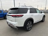 New 2025 Nissan Pathfinder Platinum w/ Cargo Package image 5
