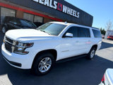 Used 2019 Chevrolet Suburban LT image 2