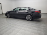 Used 2023 Nissan Altima 2.5 SL image 3