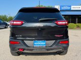 Used 2015 Jeep Cherokee Trailhawk image 3