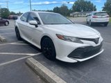 Used 2018 Toyota Camry LE image 4