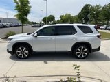 New 2025 Honda Pilot Touring image 4