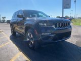 Used 2023 Jeep Grand Cherokee 4WD 4xe image 2