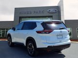 Used 2024 Nissan Rogue SV image 5