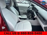 Used 2025 Hyundai Kona SEL image 4