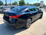 Used 2021 Nissan Altima 2.5 SV w/ SV Premium Package image 5