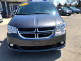 Used 2019 Dodge Grand Caravan SXT w/ Rear Park Assist Package image 5
