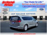 Used 2022 Chrysler Pacifica Touring-L image 2