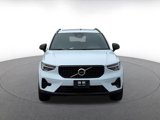 Used 2024 Volvo XC40 B5 Core image 4
