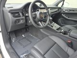 New 2025 Porsche Macan image 4