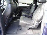 New 2025 Chrysler Pacifica Select image 6