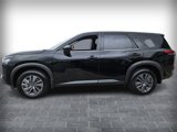 New 2025 Nissan Pathfinder S image 2