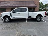 Used 2024 Ford F350 Platinum w/ FX4 Off-Road Package image 5