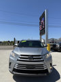 Used 2019 Toyota Highlander XLE image 2