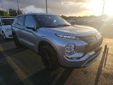 Used 2024 Mitsubishi Outlander SE image 5