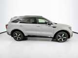 Used 2023 Kia Sorento EX w/ Panoramic Sunroof Package image 4